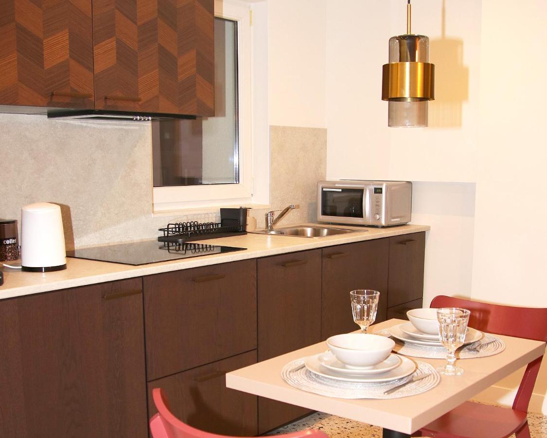 Falcon Center 1 Centralna Apartment Warschau